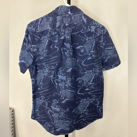 Menās Short Sleeve Button Up Shirt Bundle - Picture 7 of 10